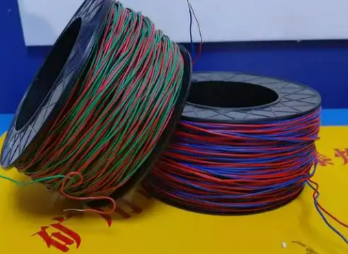 永清放炮线的主要材质有哪些？不同材质的适用场景有何区别？
